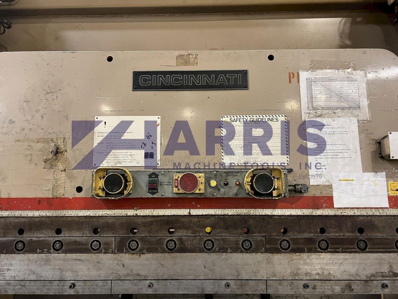 8' X 90 TON CINCINNATI AUTOFORM  HYDRAULIC PRESS BRAKE, MODEL 90AF- 8FT