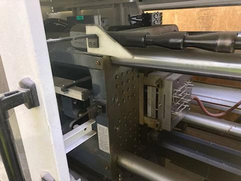 90 Ton 9.6oz Capacity Milacron MTS 90 Injection Molding Machine, 2015
