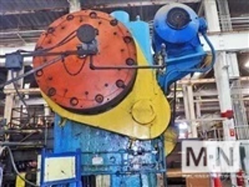 1300 Ton National Maxipress Foundry Machine