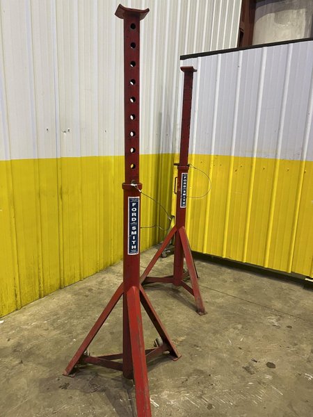 (2) FORD SMITH HEAVY DUTY ADJUSTABLE JACK STANDS: STOCK #18358