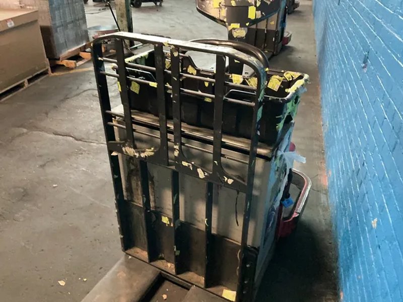 Raymond  8000 Lbs  Electric Pallet Jack  - 8410