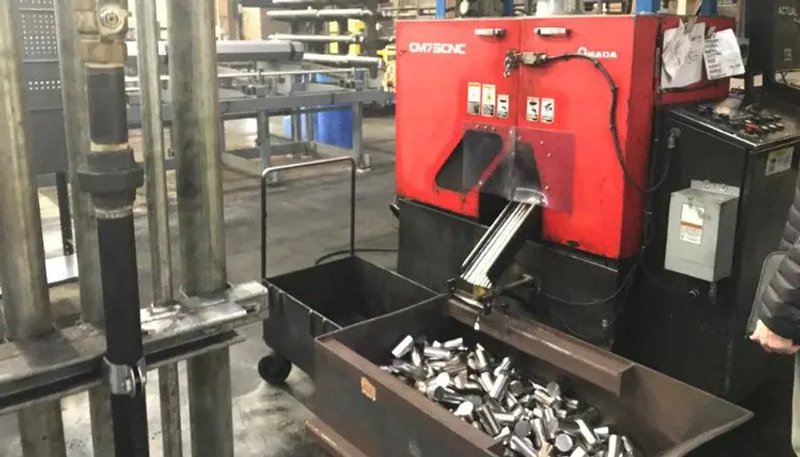 Used AMADA FULLY AUTOMATIC CARBIDE CIRCULAR SAW , Model CM75, 2.95”, Year 2005