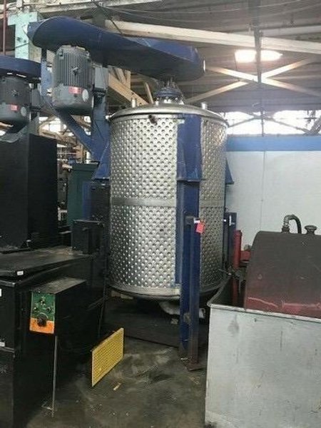 700 Gallon Stainless Steel Dimple Jacketed Tank With Disperser Agitation