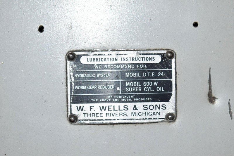 15" X 17" WF WELLS MODEL #F-15 TWIN POST HORIZONTAL BANDSAW: STOCK #22132