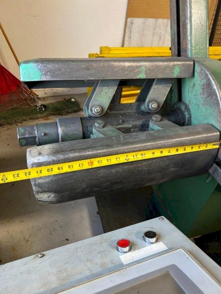 2500 LBS  X 18" AMERICAN STEEL LINE DOUBLE END COIL REEL: STOCK #76416