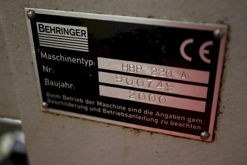 8.6" X 8.6" BEHRINGER MODEL #S2 HBP-220A HORIZONTAL BANDSAW: STOCK #75889