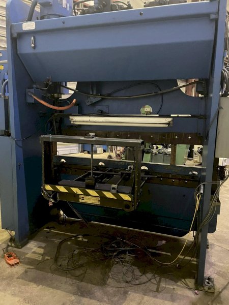 CINCINNATI Hydraulic Brake Press - Precision Bending