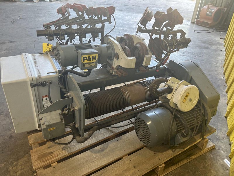 2 TON P&amp;H "HEVI-LIFT SERIES M" POWERED CABLE HOIST WITH POWER TROLLEY: STOCK #17098