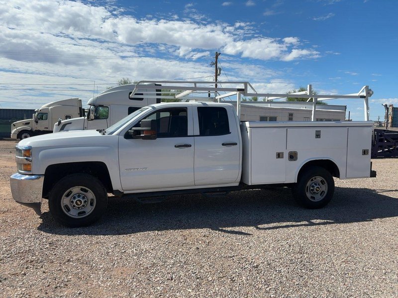 Chevrolet Silverado 2500 Service Truck, 2018