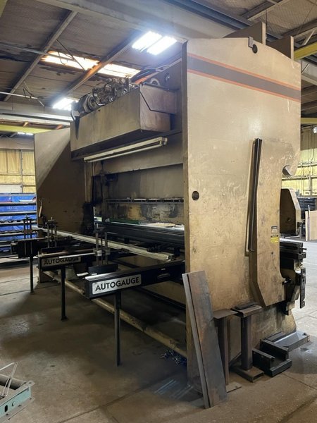 325 Ton x 16′ Standard AB-325-16 CNC Press Brake, 1994 – Automec CNC Control (2 years old) Back Gauge, Tooling Included,  Pit Required