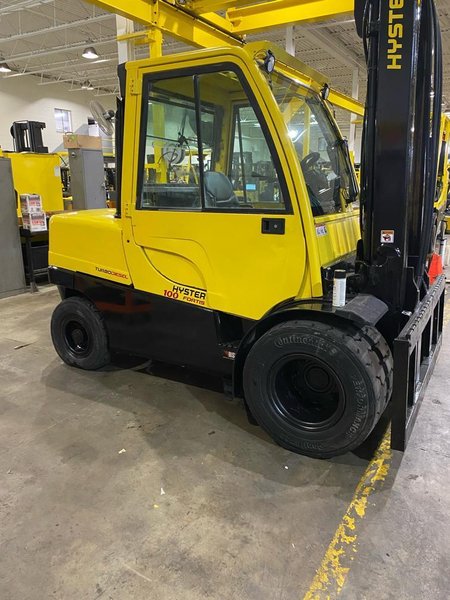 Hyster  H100FT,Price:  $49,390,Type:  Class 5 - I.C.E. Pneumatic,Year: 2014