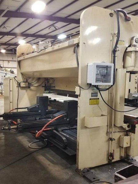 175 Ton x 12 ft, Used Cincinnati Hydraulic CNC Press Brake Model 175AF10