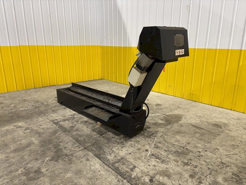 LK INCLINED PARTS CHIP CONVEYOR: STOCK 22286
