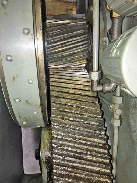 240 TON Extrusion Press, Herlan