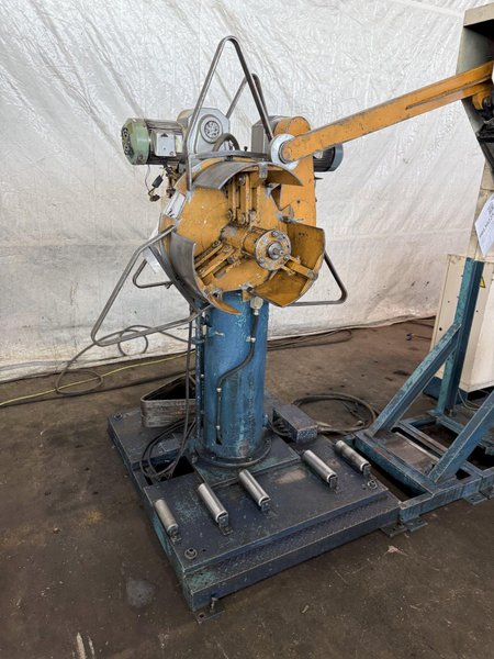 1,100 Lb. x 6" x .05" AIDA SERVO FEEDLINE W/ DUAL UNCOILER. STOCK # 0130225.