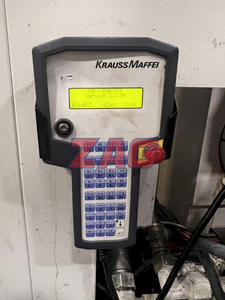 Krauss Maffei Used KM 950/01 8100 MX Injection Molding Machine, 950 ton, 175 oz.
