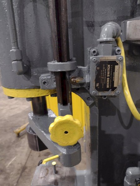 5 TON GREENERD MODEL #HP-5-6-E HYDRAULIC PRESS: YOBRO #24282
