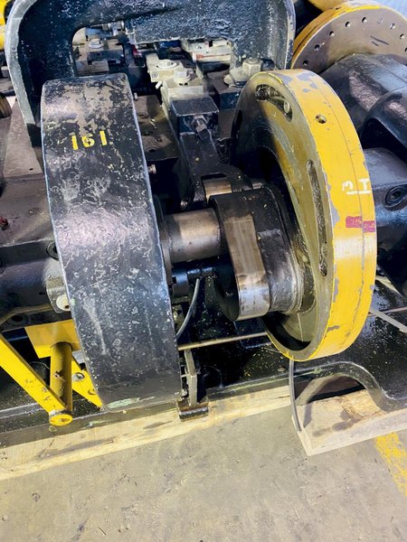 1/2" x 24" US BAIRD MODEL #8 4-SLIDE WIRE MACHINE. STOCK # 0305520