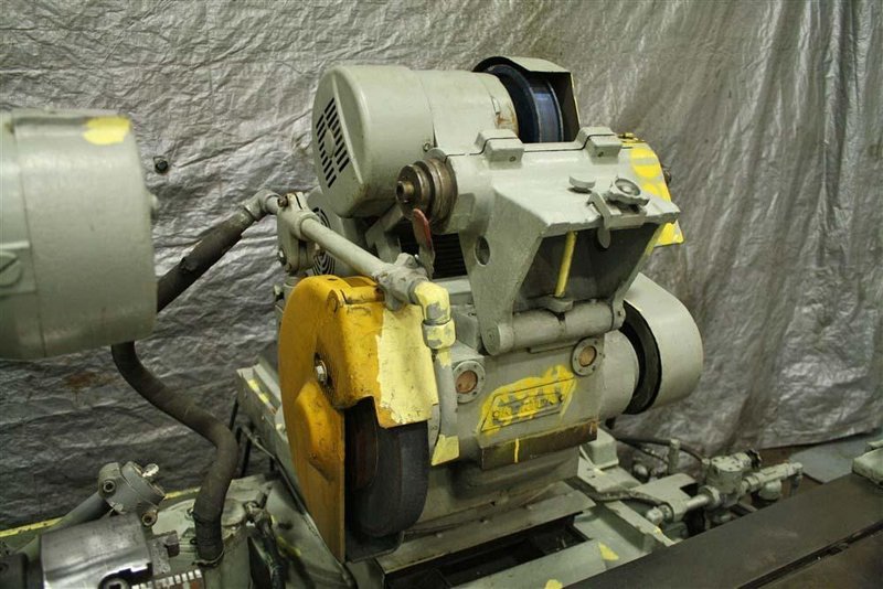 14' X 72' NORTON UNIVERSAL GRINDER W/DROP DOWN I.D.: STOCK #56800