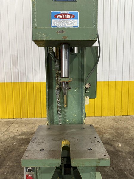 12 TON HANNIFIN MODEL #OGF-12D HYDRAULIC C-FRAME PRESS 18" STROKE: YOBRO #24081