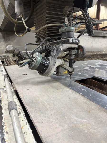 13′ x 6′ Flow Mach3 4020B XD CNC Waterjet, 2016 – 5-Axis XD Cutting Head