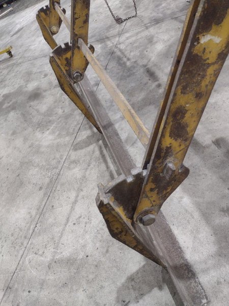 10,000 LBS X 96" CF ADJUSTABLE PLATE &amp; SHEET LIFTER: STOCK #22326