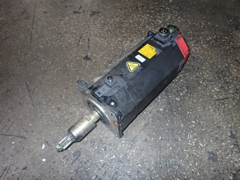 Fanuc  3.8 Kw  Servo Motor  - Am30/3000 / A06b-0166-b675#00