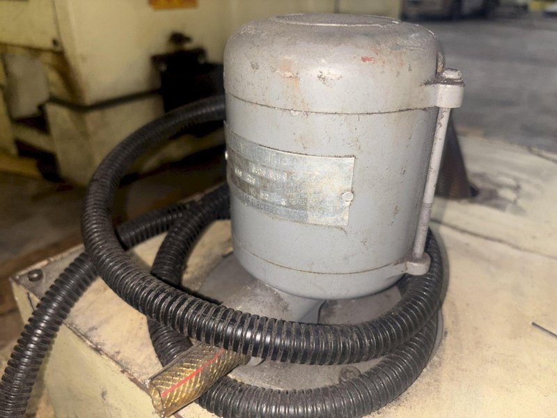 6" x 18" KENT MODEL #KGS-618 HAND FEED HORIZONTAL SURFACE GRINDER: YOBRO #23889