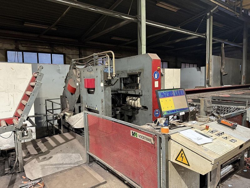 Voortman - V550A flat and angle processing machine