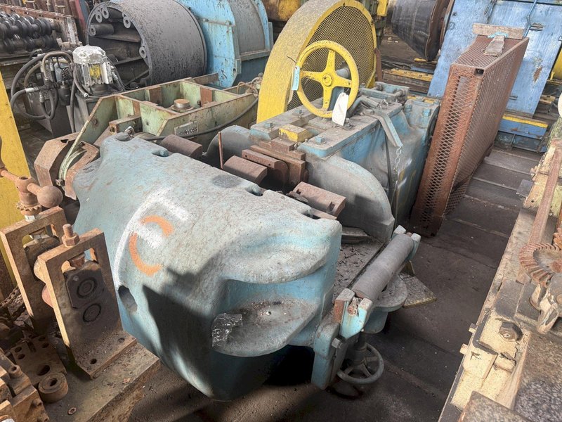 200 TON WILLIAMS &amp; WHITE C-FRAME STRAIGHTENING PRESS / BULLDOZER: YOBRO #26324