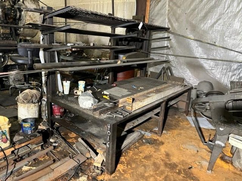 RACK WITH BENCH STOCK #4016
