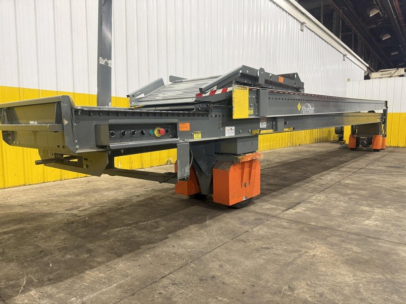 64 FT X 35" ROACH MODEL #TL2 TRUCKLOADER TWO-STAGE POWERED TELESCOPING ROLLER CONVEYOR: YOBRO #25707