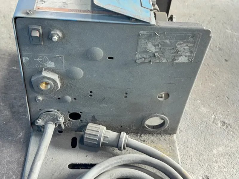 Miller  Wire Feeder - 24a