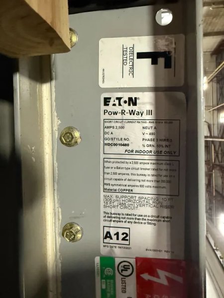 EATON 2500A POW-R-WAY III 10′ Copper Straight Length Busway 480V, 3PH, 3G NEW