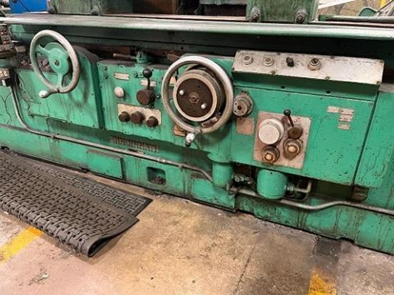 18" X 48" CINCINNATI UNIVERSAL CYLINDRICAL GRINDER W/ SWING DOWN I.D. GRINDING ATTACHMENT W/ SPINDLE
