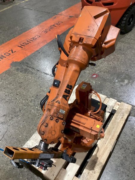 ABB IRB 2600 M2004 Robot w/ IRC5 Controls, Missing Cable Set USED