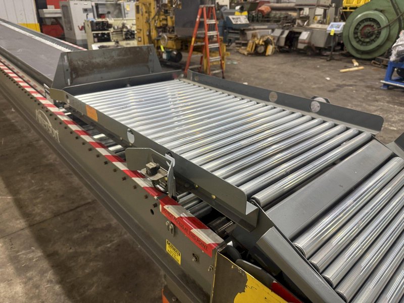 64 FT X 35" ROACH MODEL #TL2 TRUCKLOADER TWO-STAGE POWERED TELESCOPING ROLLER CONVEYOR: YOBRO #25707