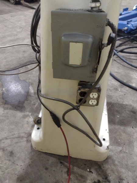 2 HP BRIDGEPORT SERIES I VERTICAL RAM TYPE MILL: YOBRO #24807