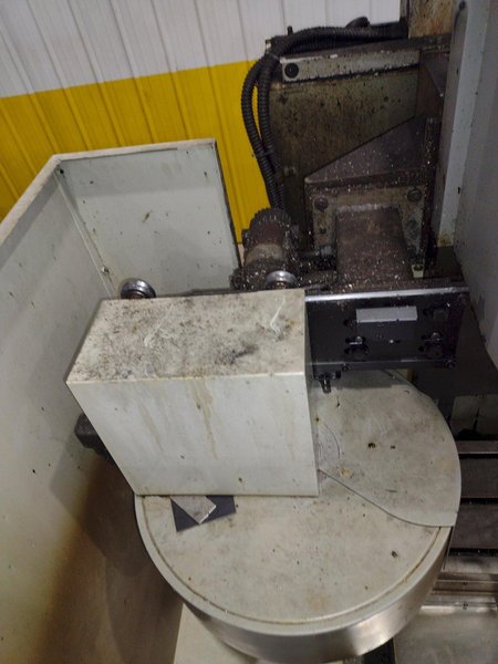 2002 HAAS MINI MILL VERTICAL CNC MACHINING CENTER: YOBRO #23844