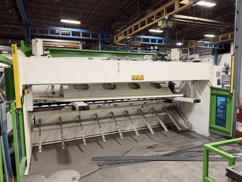 1/2″ x 13′ Accurl MasterCut CNC Shear, 2021 – with sheet supports