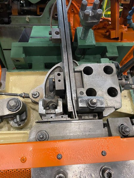 Hartford Model 0-500 Thread Roller
