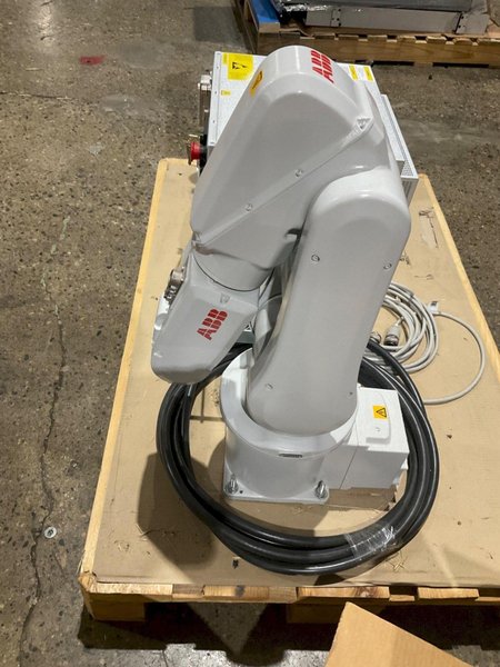 2016 ABB IRB120 W IRC 5 COMPACT ROBOT NEW IN CRATE W/ DSQC 679 PENDANT