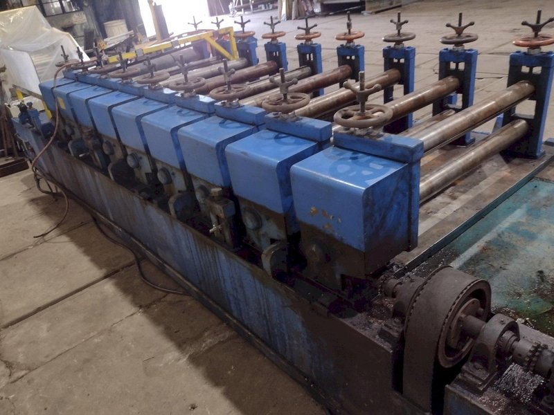17 STAND X 4" X 48" B&amp;K MODEL #2B-35 RAFTED ROLLFORMER: STOCK #18127