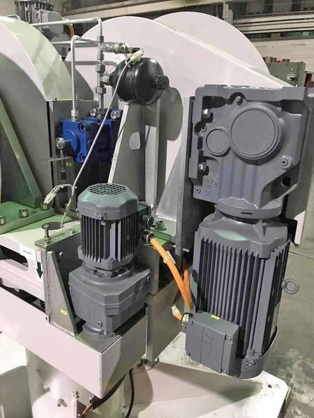 4,000# x 24" Arku Dbl-End Uncoiler