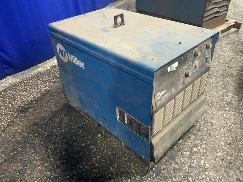 Miller 450 Amp Welder - Dimension Nt 450