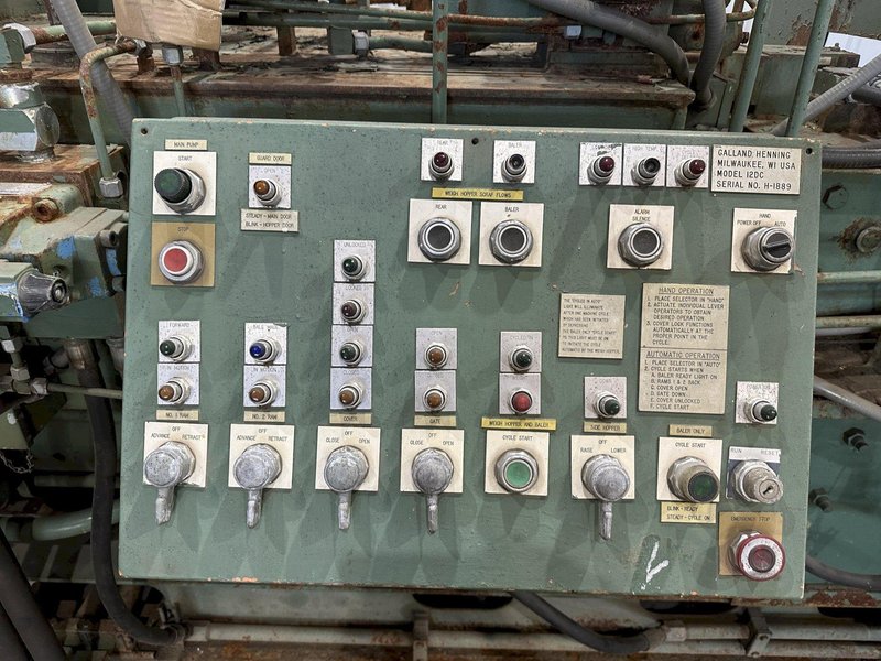 GALLAND HENNING #12DC DUAL COMPRESSION METAL SCRAP BALER