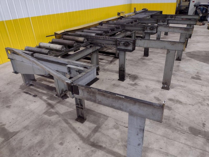 30' LONG POWERED ROLLER CONVEYOR W/ BEAM TRANSFER ARMS: STOCK #20756