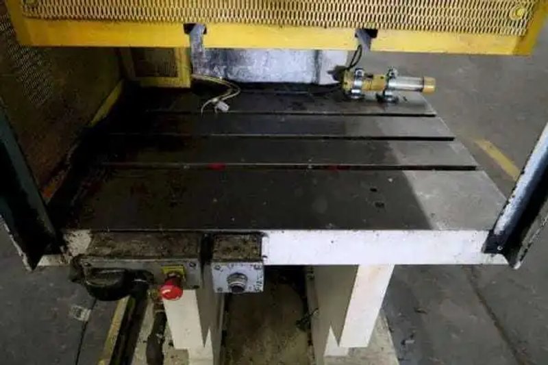 TOX 75 TON AIR PRESS, S/N 09093677, STOCK# 14149J
