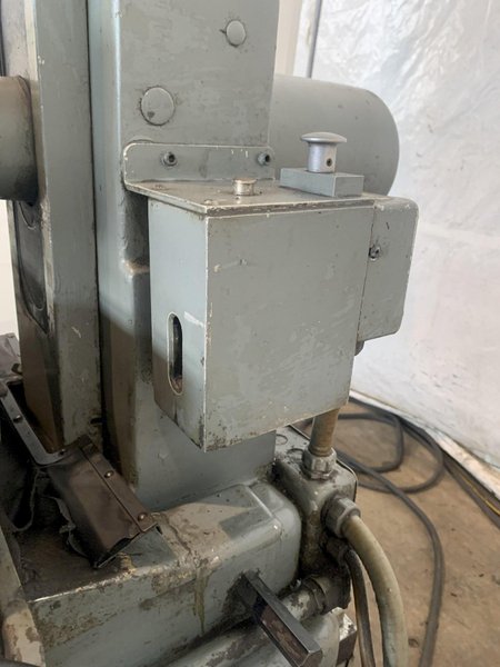 6" X 18" BOYAR SCHULTZ CHALLENGER H-618 SURFACE GRINDER. STOCK # 0873224