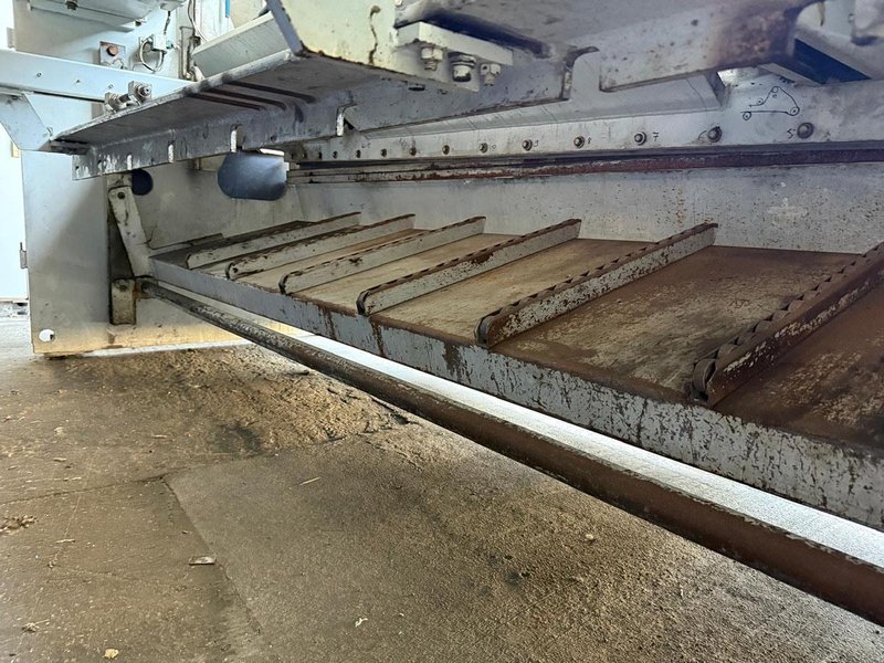 LVD - MVSC 3100 x 6 mm CNC